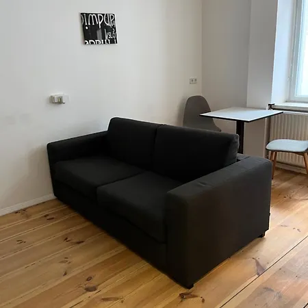 - Im Zentrum Von Apartment